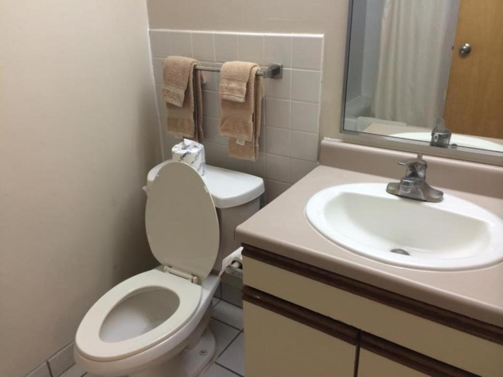 Guam Airport Hotel Tamuning Esterno foto